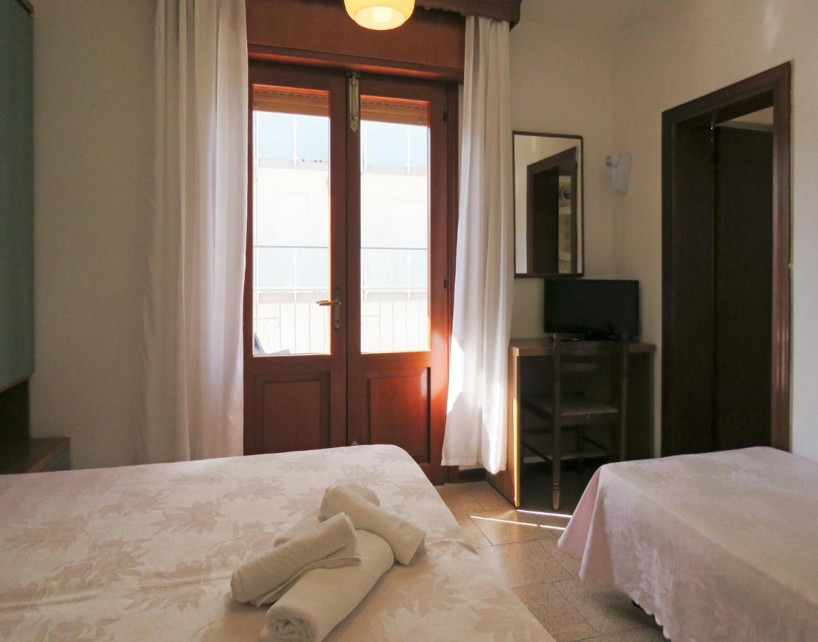 Hotel Saturno ليدو دي يسولو المظهر الخارجي الصورة
